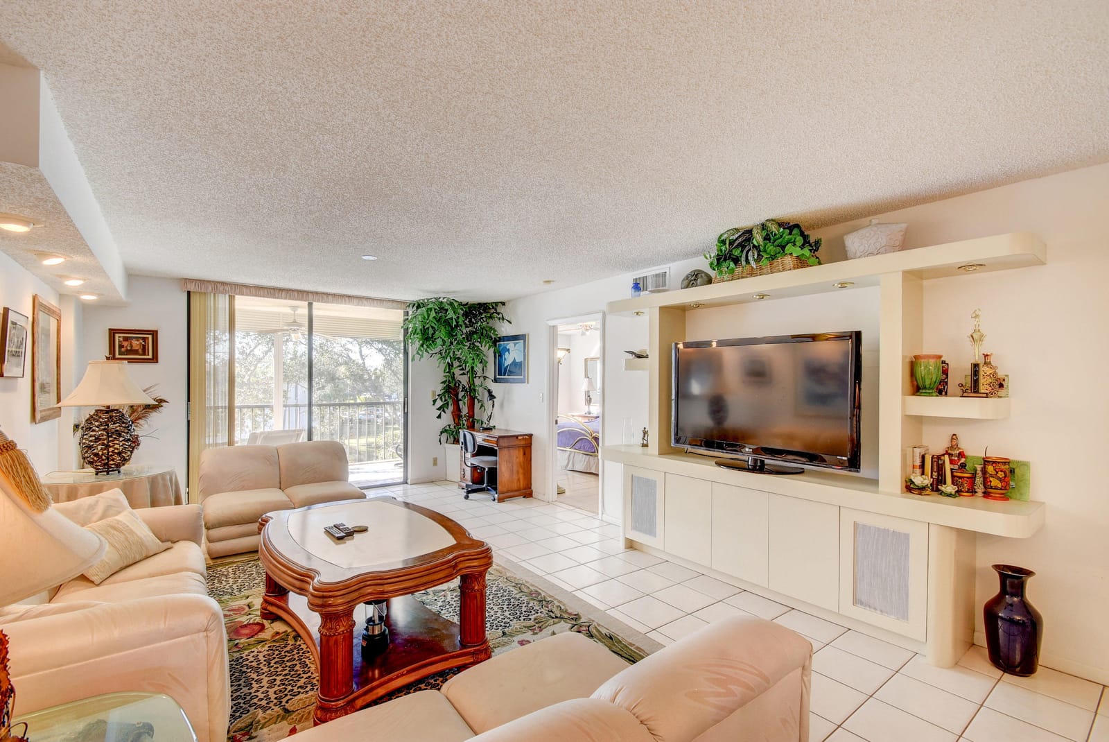 15461 Pembridge Drive 309, Delray Beach, FL 33484 photo 6