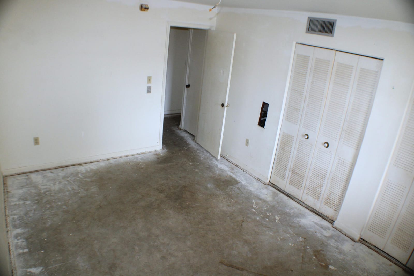 6054 Forest Hill Boulevard 204, West Palm Beach, FL 33415 photo 14