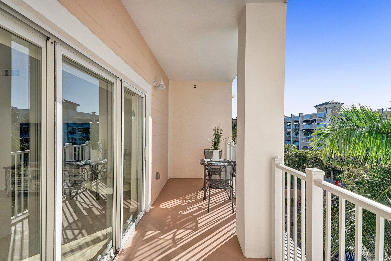 1931 Ne 2nd St 302, Deerfield Beach, FL 33441 photo 21