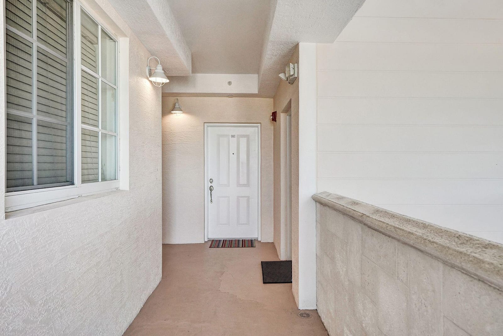 1931 Ne 2nd St 302, Deerfield Beach, FL 33441 photo 9