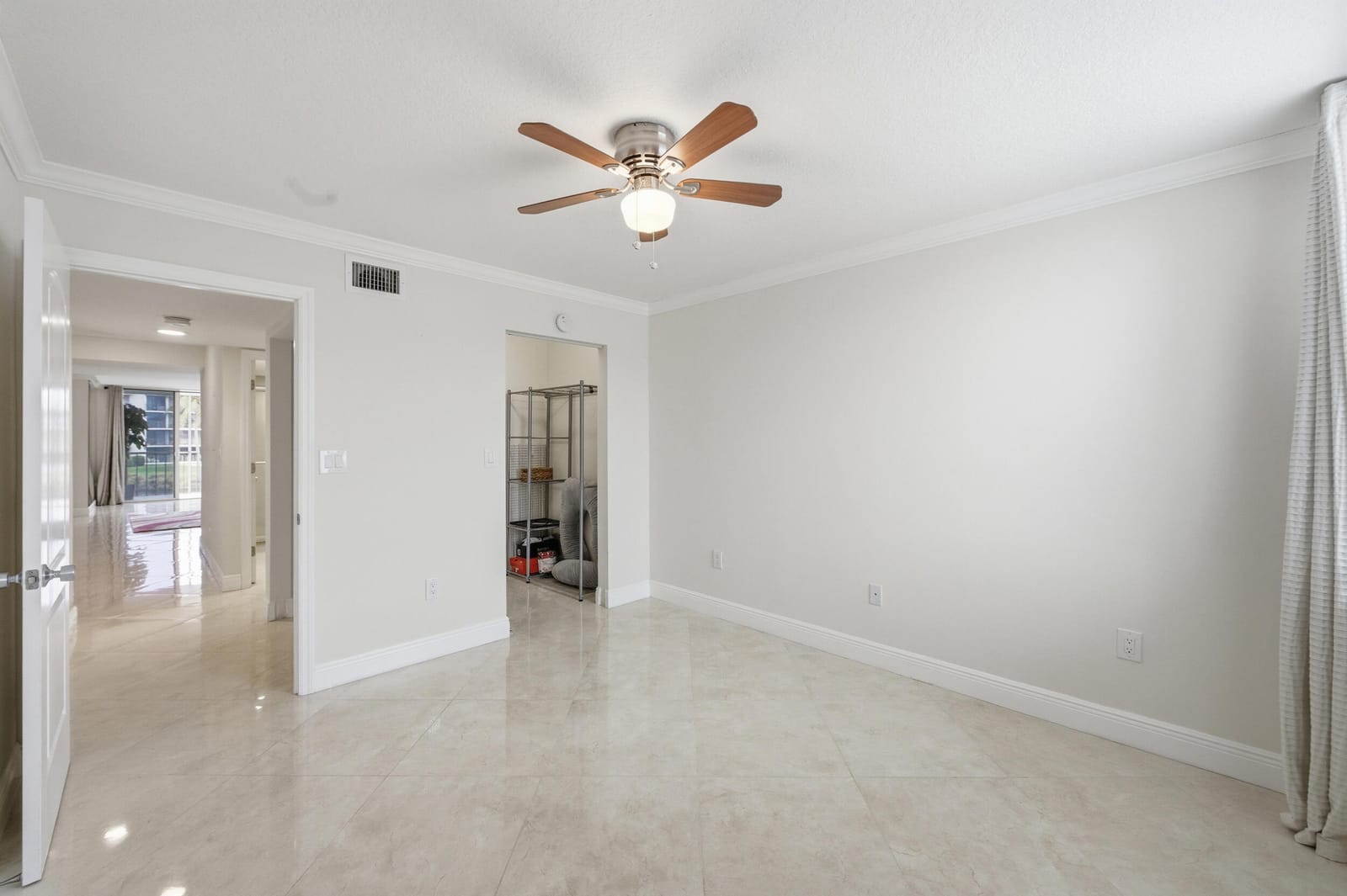 108 Half Moon Circle F2, Hypoluxo, FL 33462 photo 16