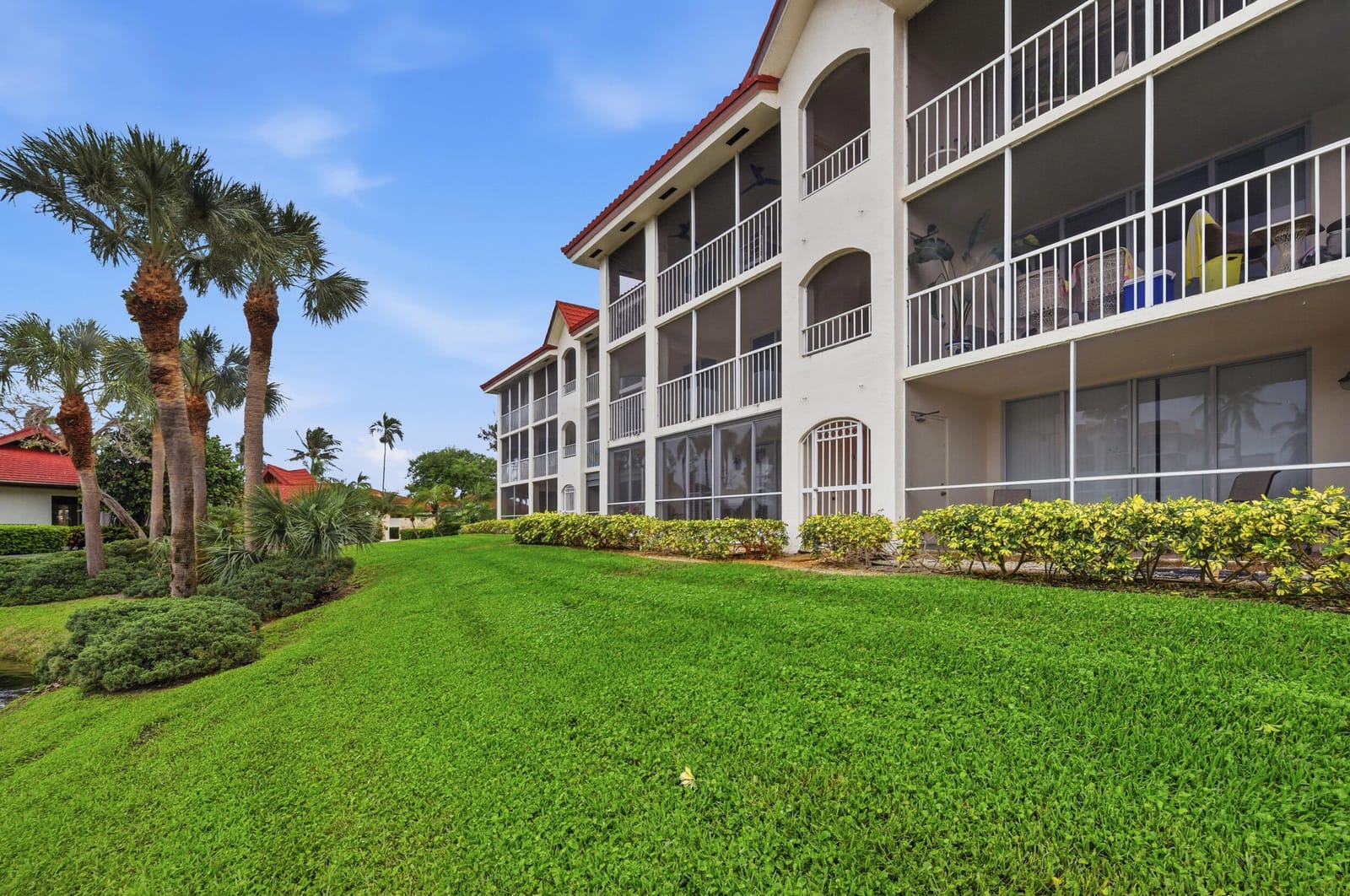 108 Half Moon Circle F2, Hypoluxo, FL 33462 photo 26