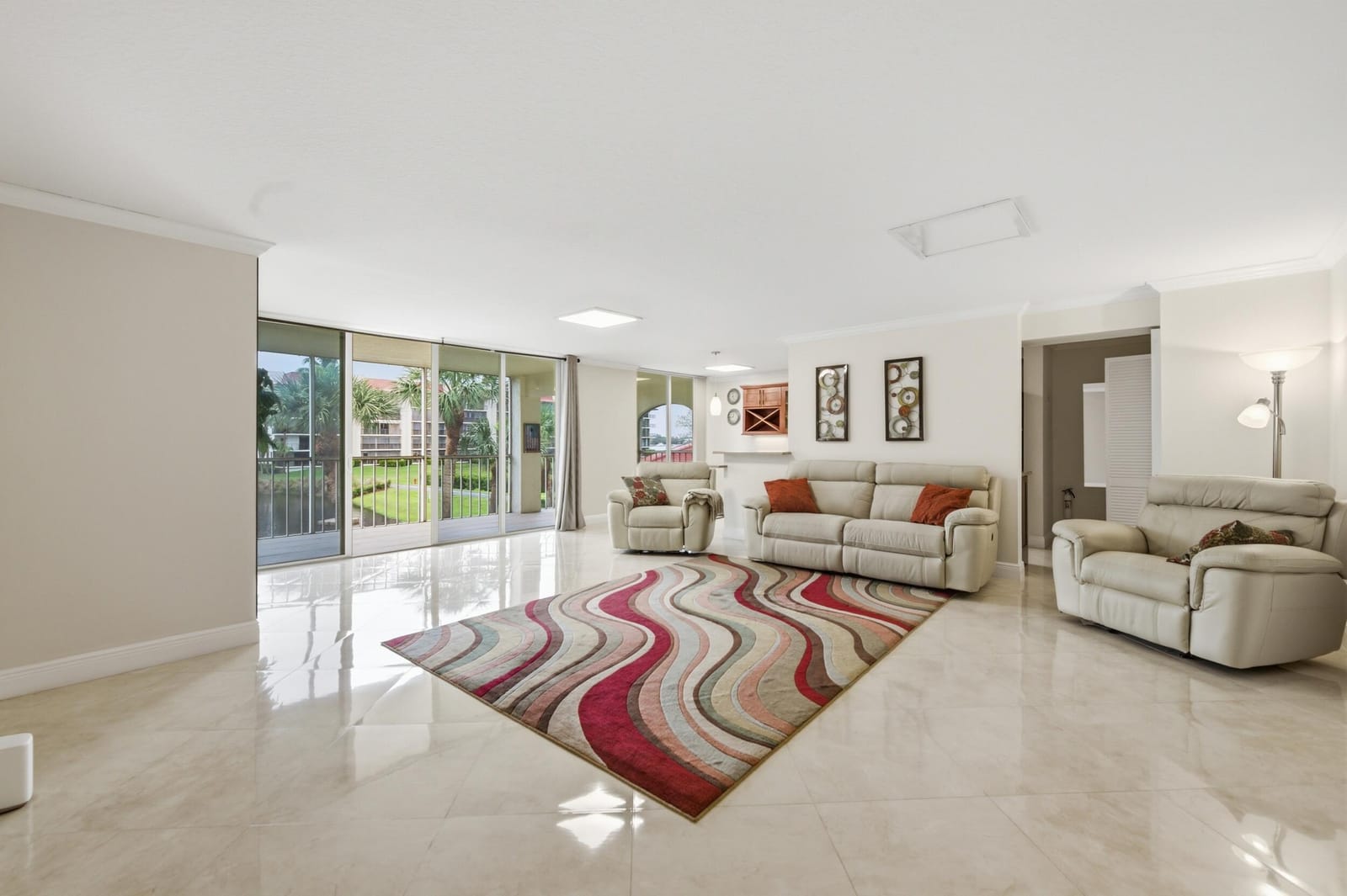 108 Half Moon Circle F2, Hypoluxo, FL 33462 photo 7