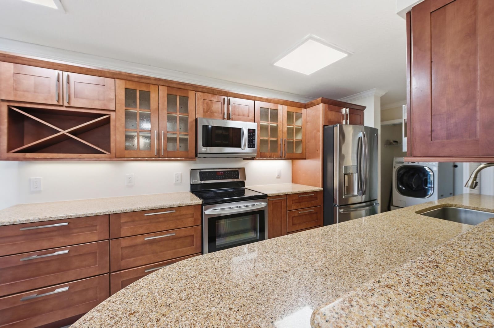 108 Half Moon Circle F2, Hypoluxo, FL 33462 photo 8