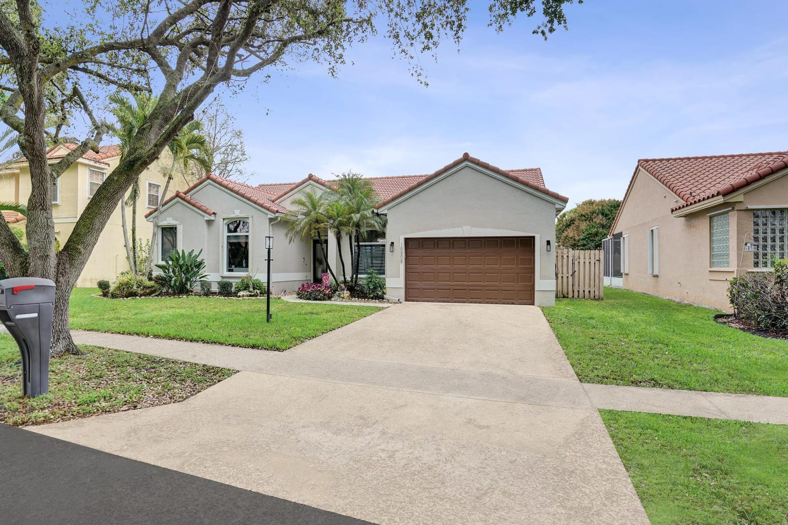 10808 Nashville Drive, Cooper City, FL 33026 photo 3