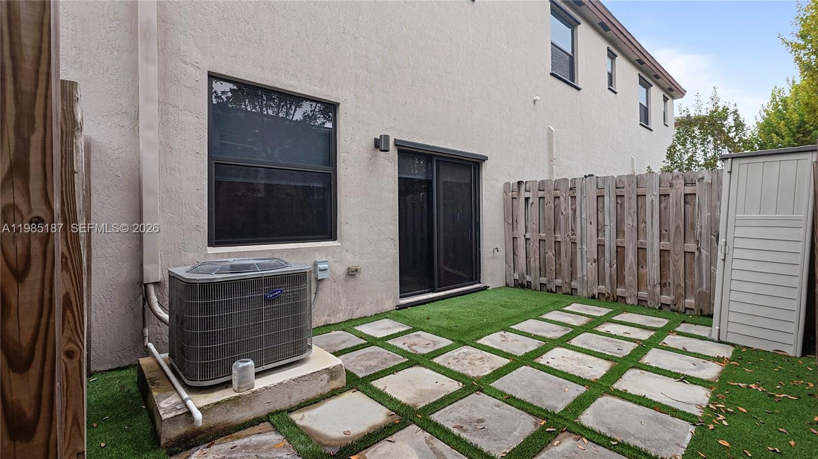 325 NE 208th Terrace — photo 2