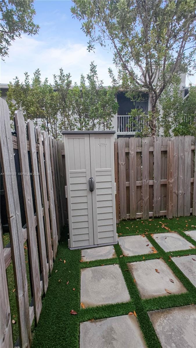 325 NE 208th Terrace — photo 4