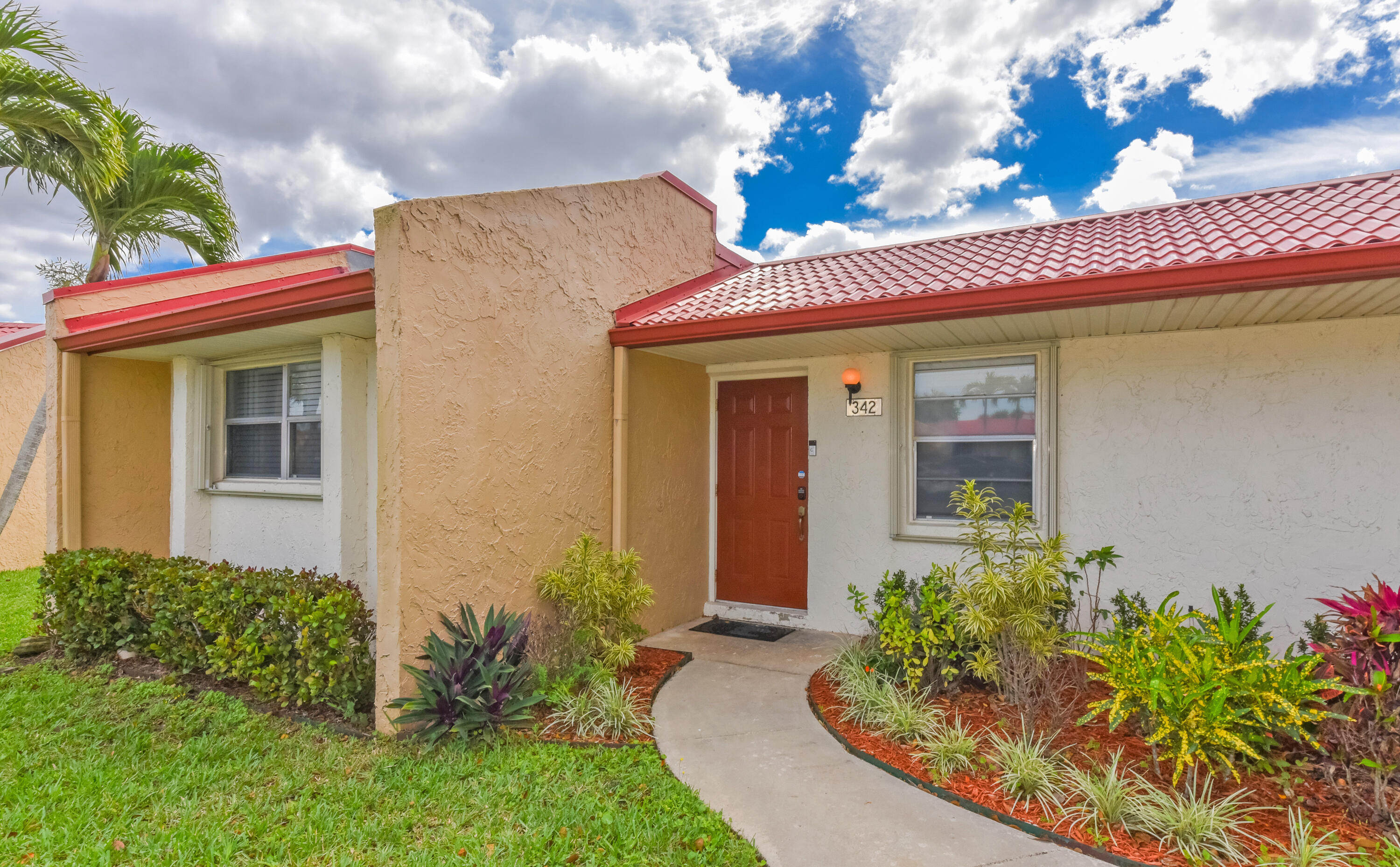 342 Lake Evelyn Drive, West Palm Beach, FL 33411, West Palm Beach
