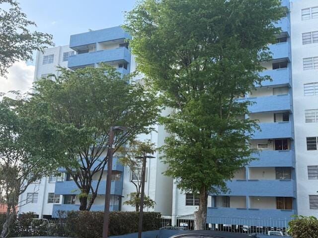 5050 NW 7th Street 701, Miami, FL 33126 photo 5