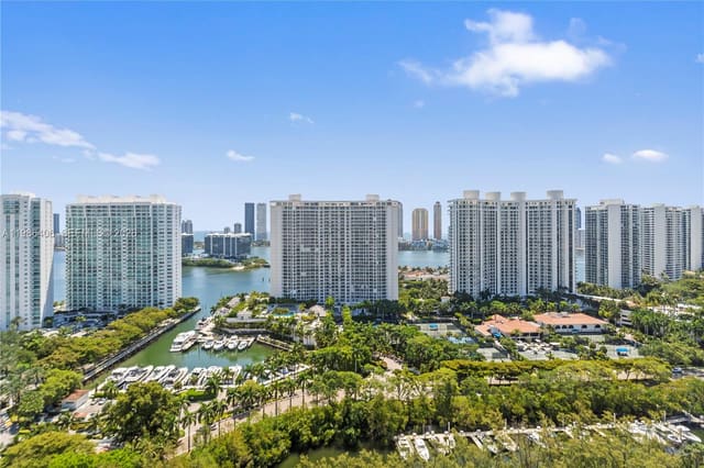 18181 NE 31st Court PH07, sold in Tower At Biscayne Cove Co, Aventura, FL