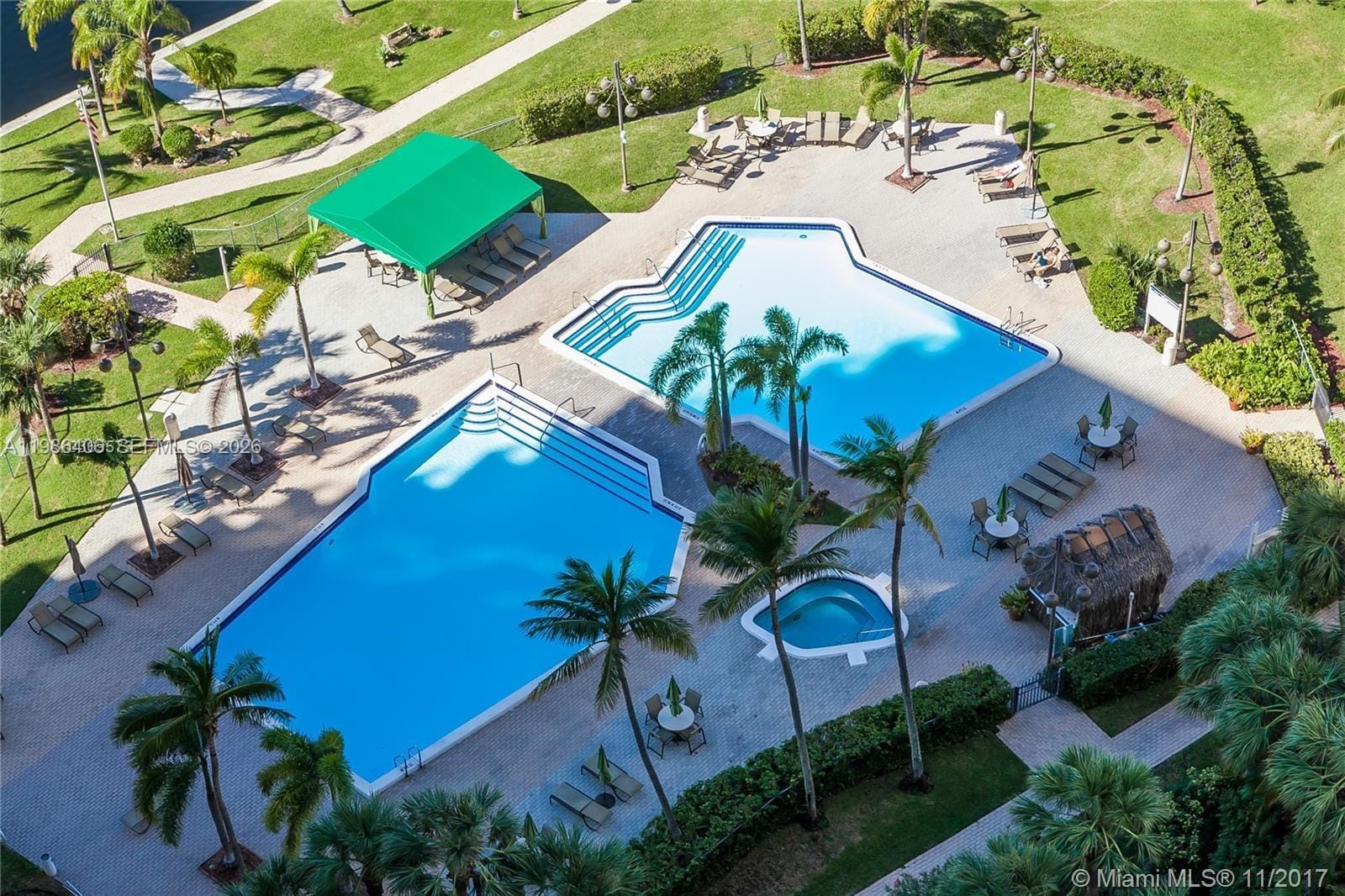 18181 NE 31st Court PH07, Aventura, FL 33160 photo 28