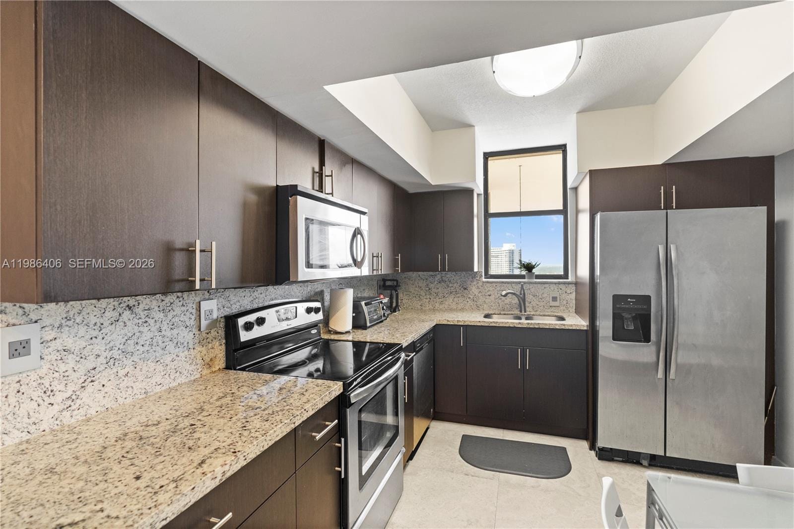 18181 NE 31st Court PH07, Aventura, FL 33160 photo 4