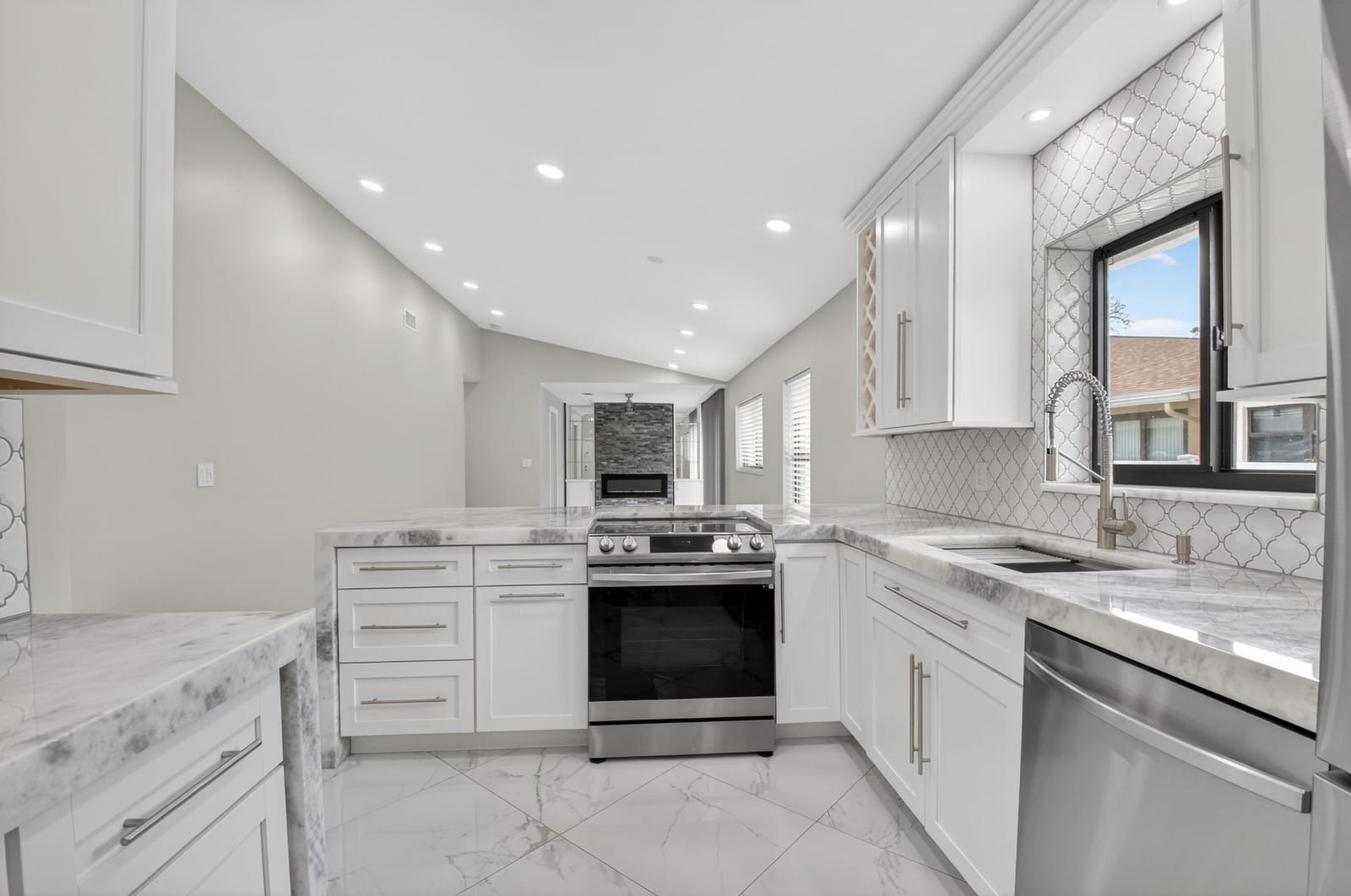 8216 Sweetbriar Way, Boca Raton, FL 33496 photo 21