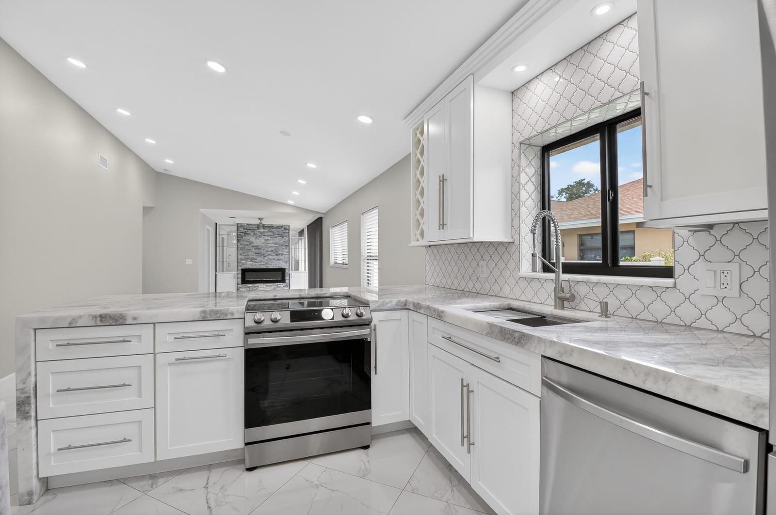 8216 Sweetbriar Way, Boca Raton, FL 33496 photo 22
