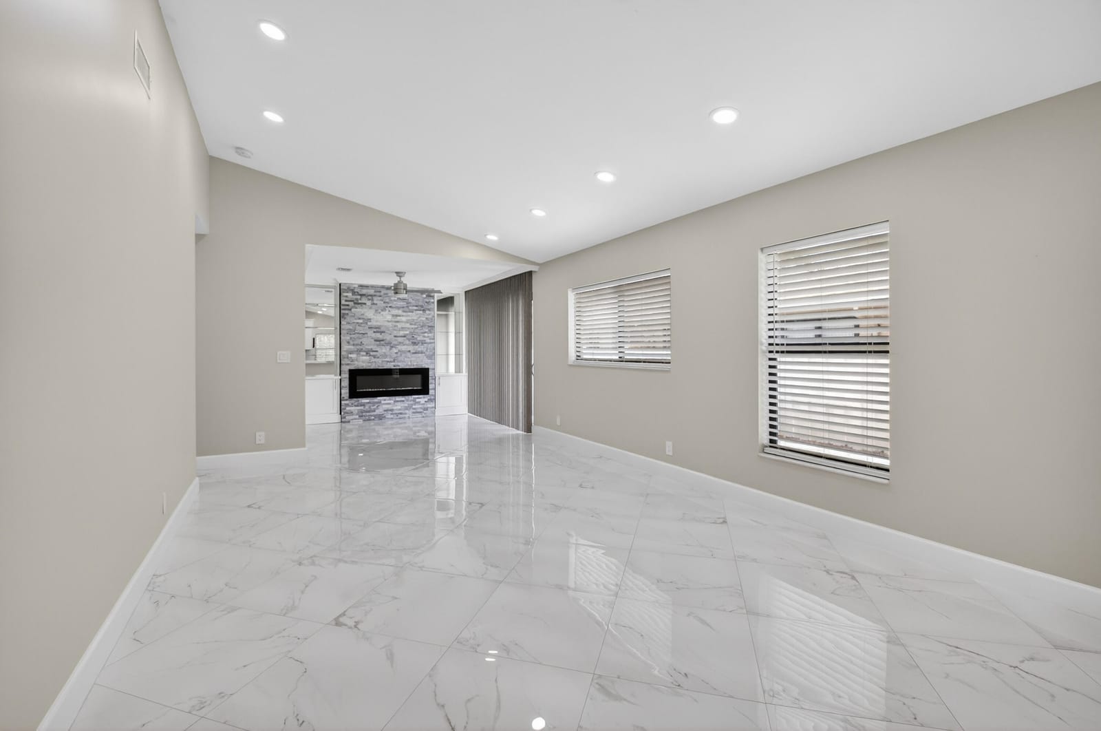 8216 Sweetbriar Way — photo 7