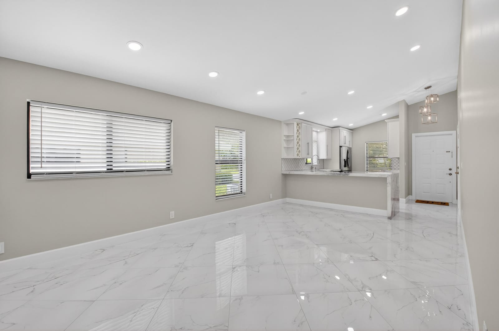 8216 Sweetbriar Way — photo 9