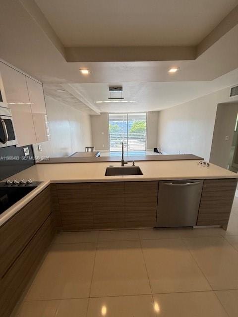 3600 NE 170th Street 407, North Miami Beach, FL 33160 photo 6