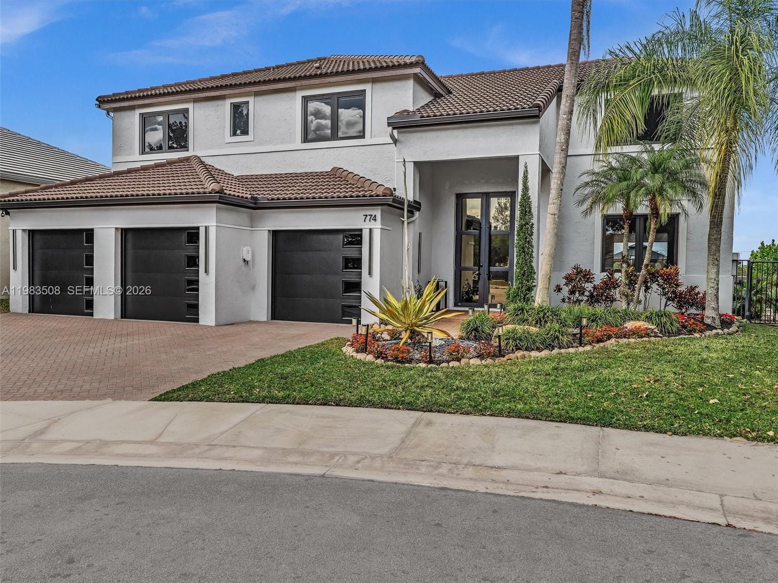 774 Heritage Drive, Weston, FL 33326 photo 4