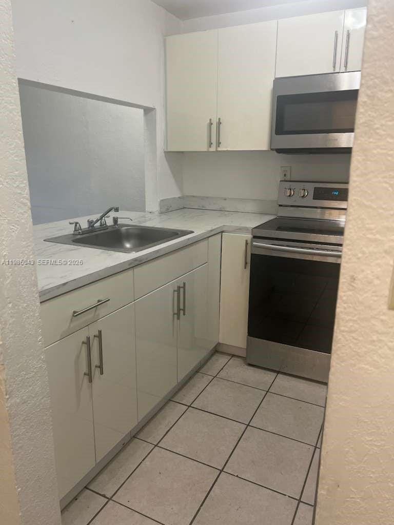 4550 NW 9th Street 114E — photo 4