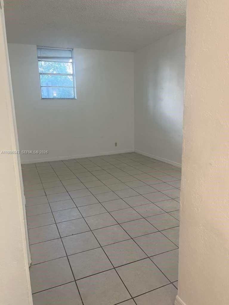 4550 NW 9th Street 114E — photo 7