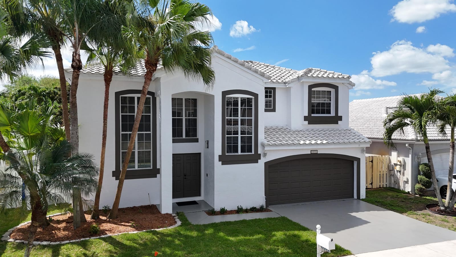 10372 SW 9th Lane, Pembroke Pines, FL 33025 photo 1