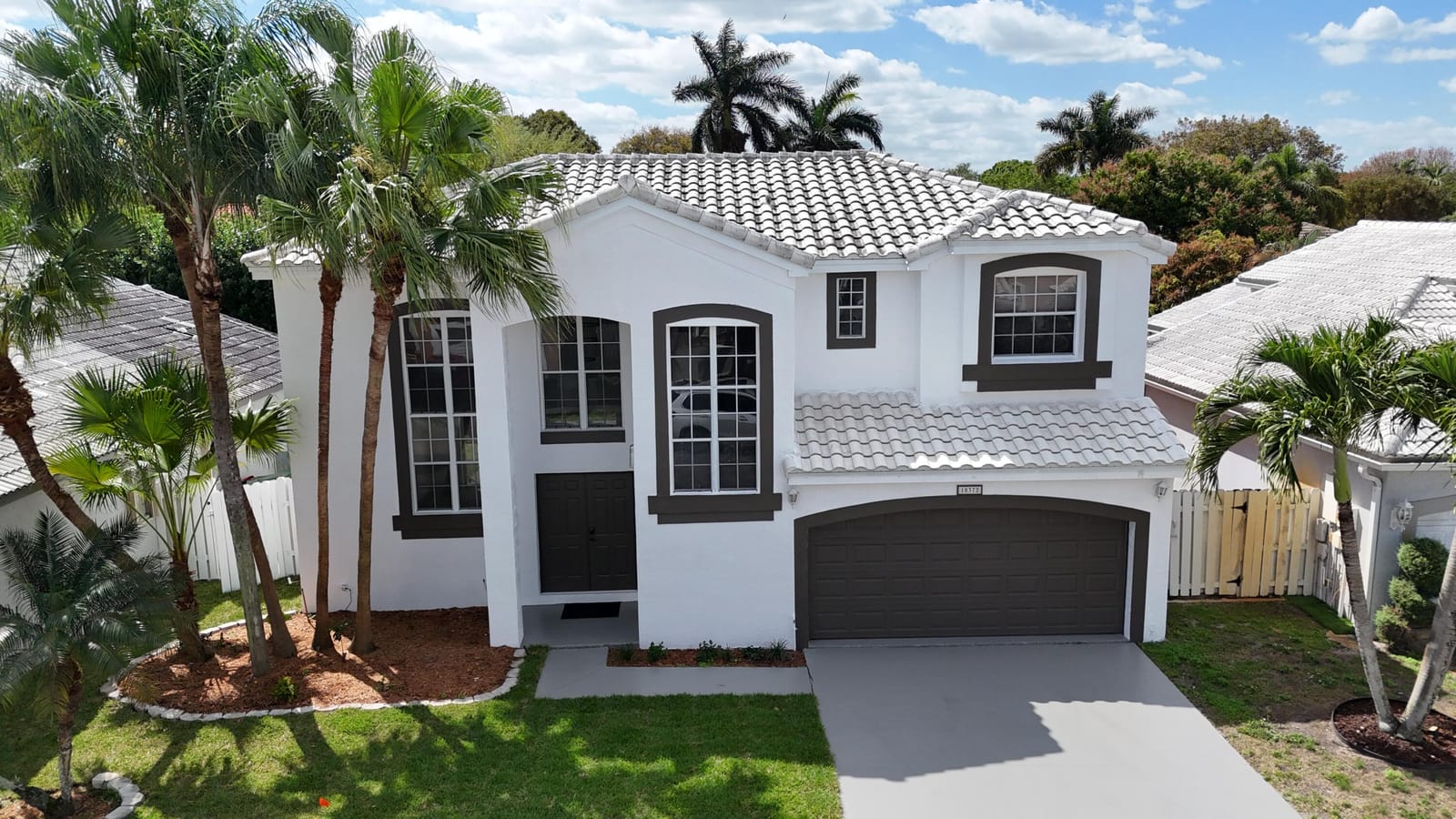 10372 SW 9th Lane, Pembroke Pines, FL 33025 photo 2