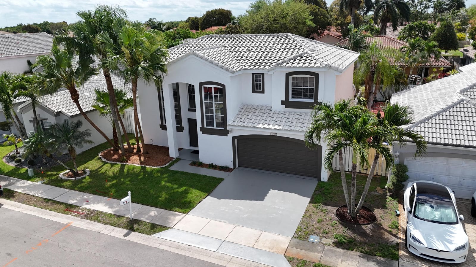 10372 SW 9th Lane, Pembroke Pines, FL 33025 photo 3