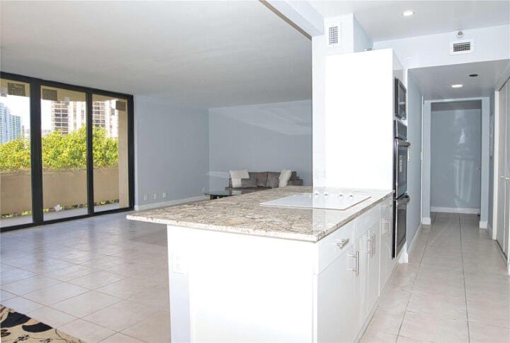 19355 Turnberry Way 3d — photo 8