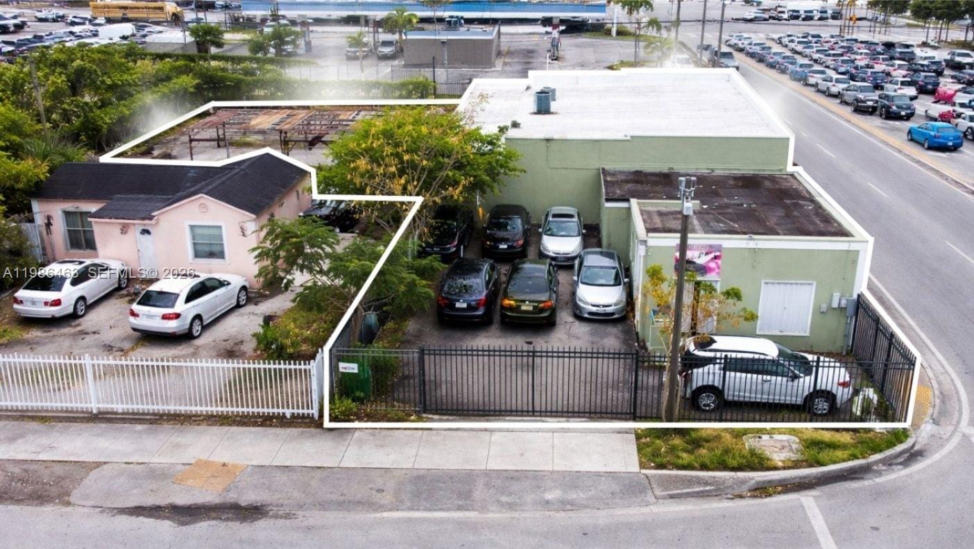 2618 NW 103rd Street, Miami, FL 33147 photo 4