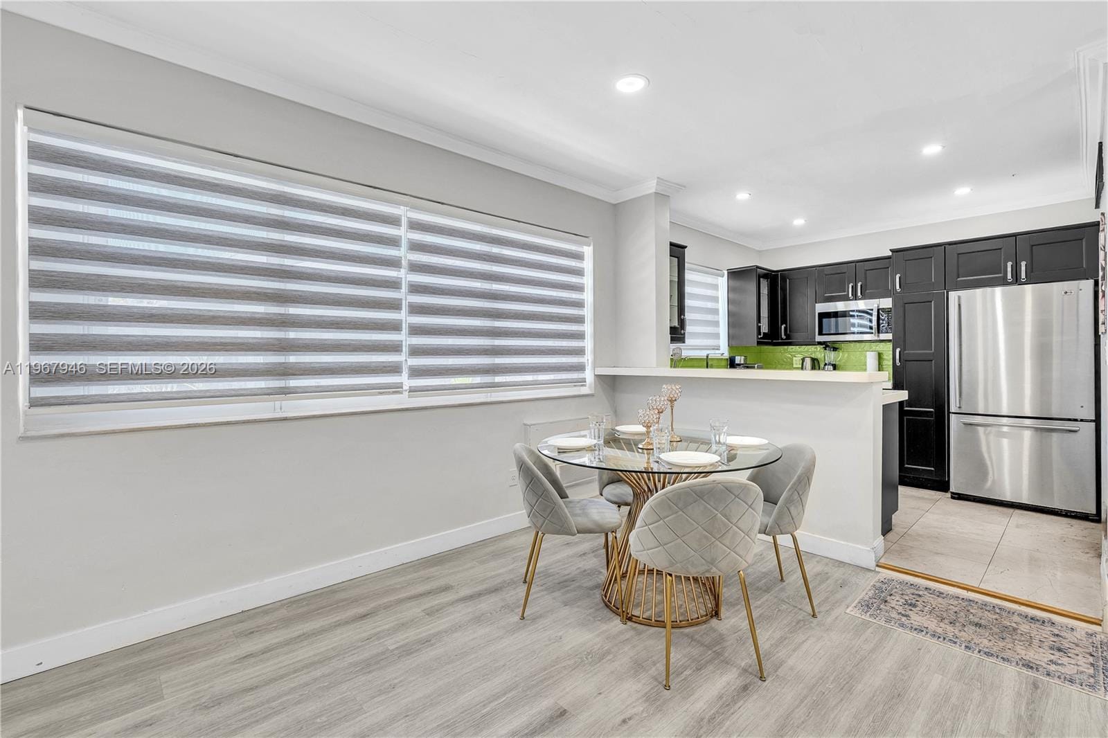 10004 E Bay Harbor Drive 8 — photo 2