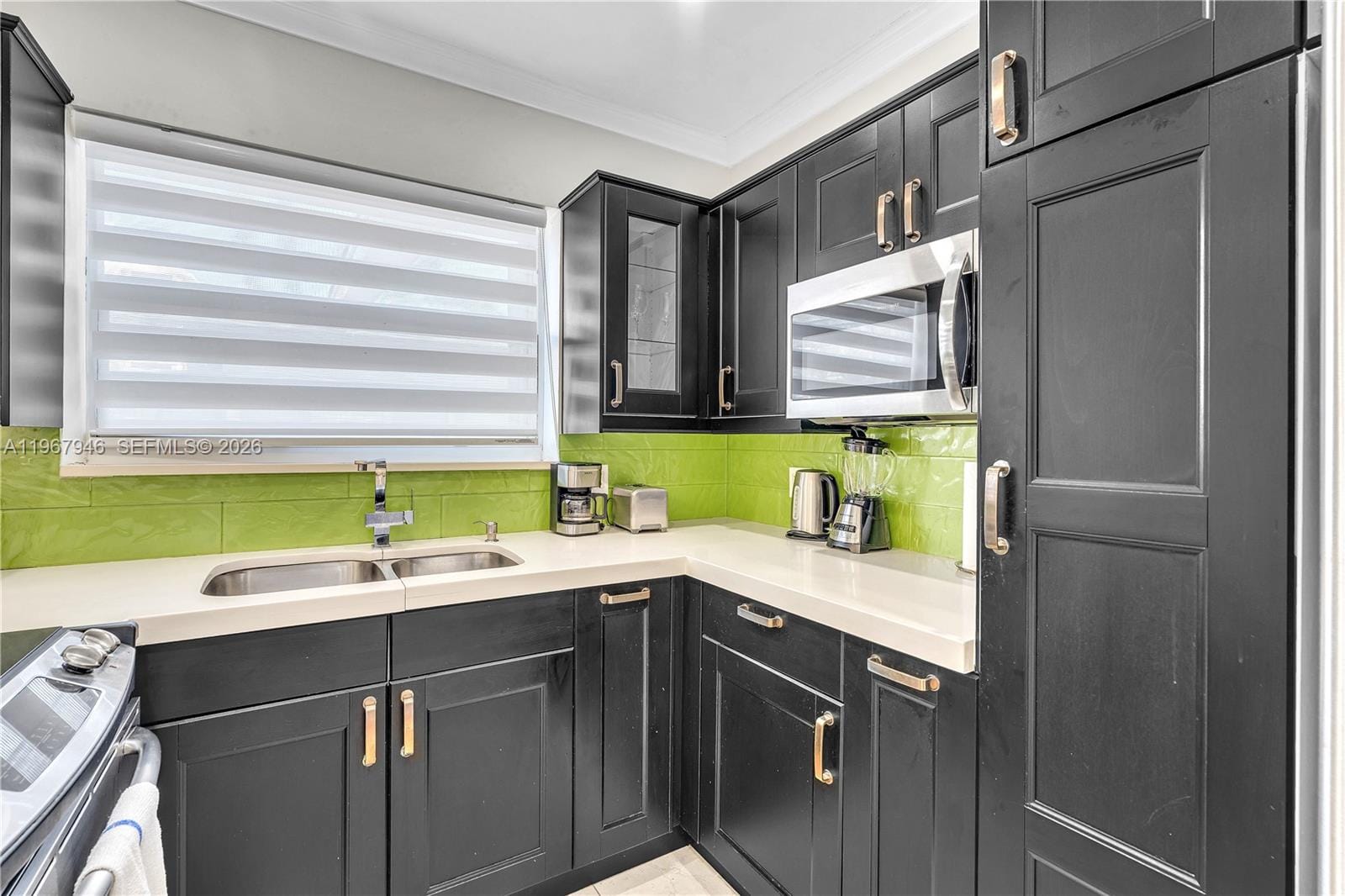 10004 E Bay Harbor Drive 8 — photo 11
