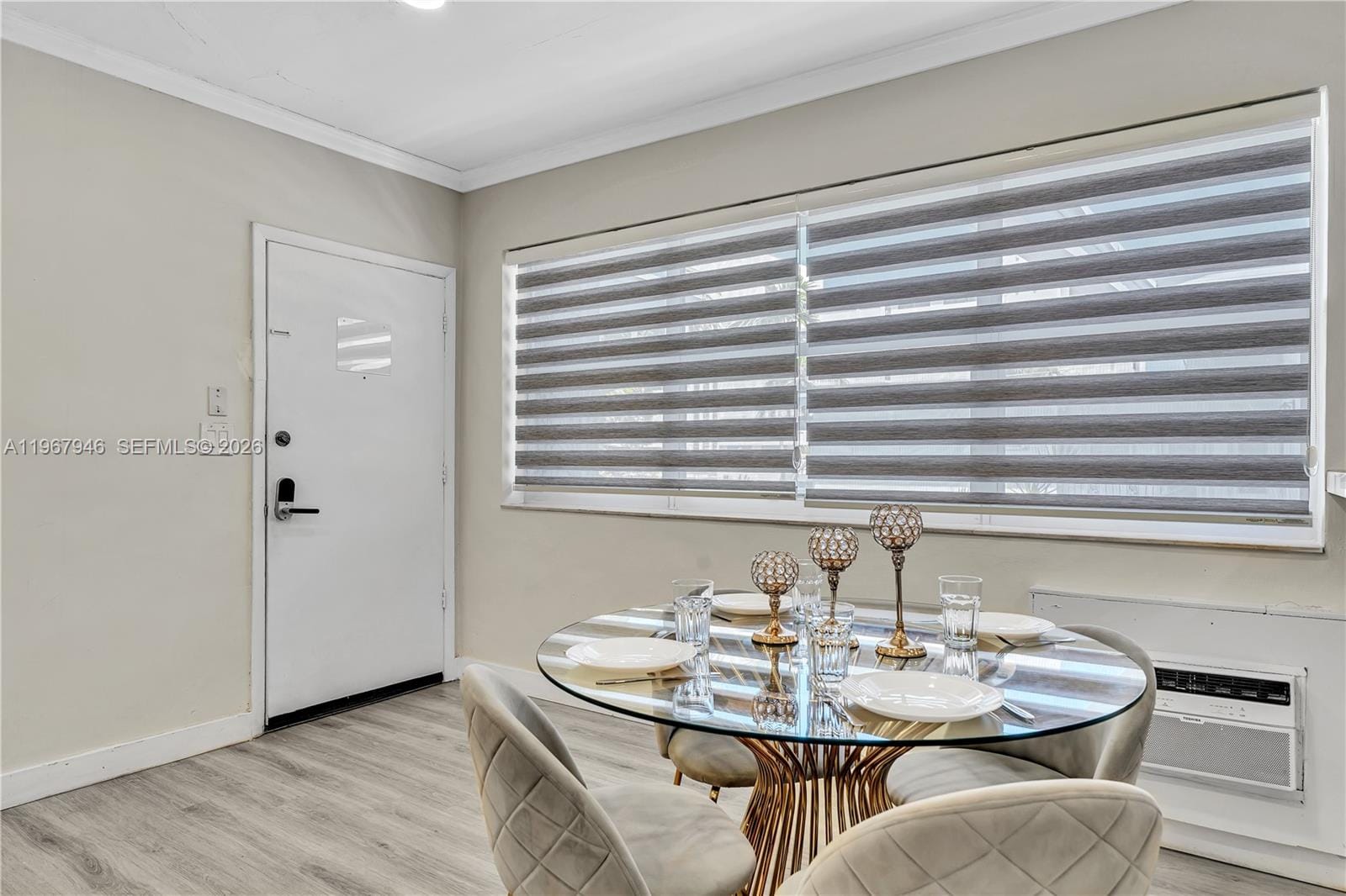 10004 E Bay Harbor Drive 8 — photo 4
