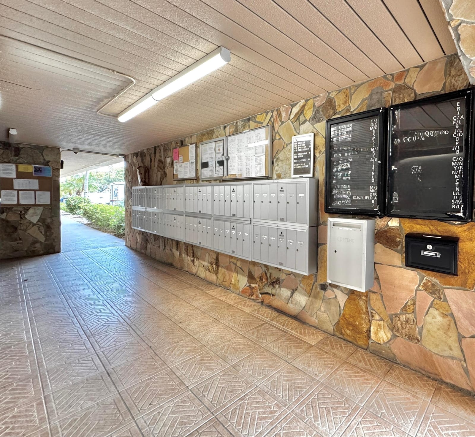 2515 NE 2nd Court 315, Boynton Beach, FL 33435 photo 29