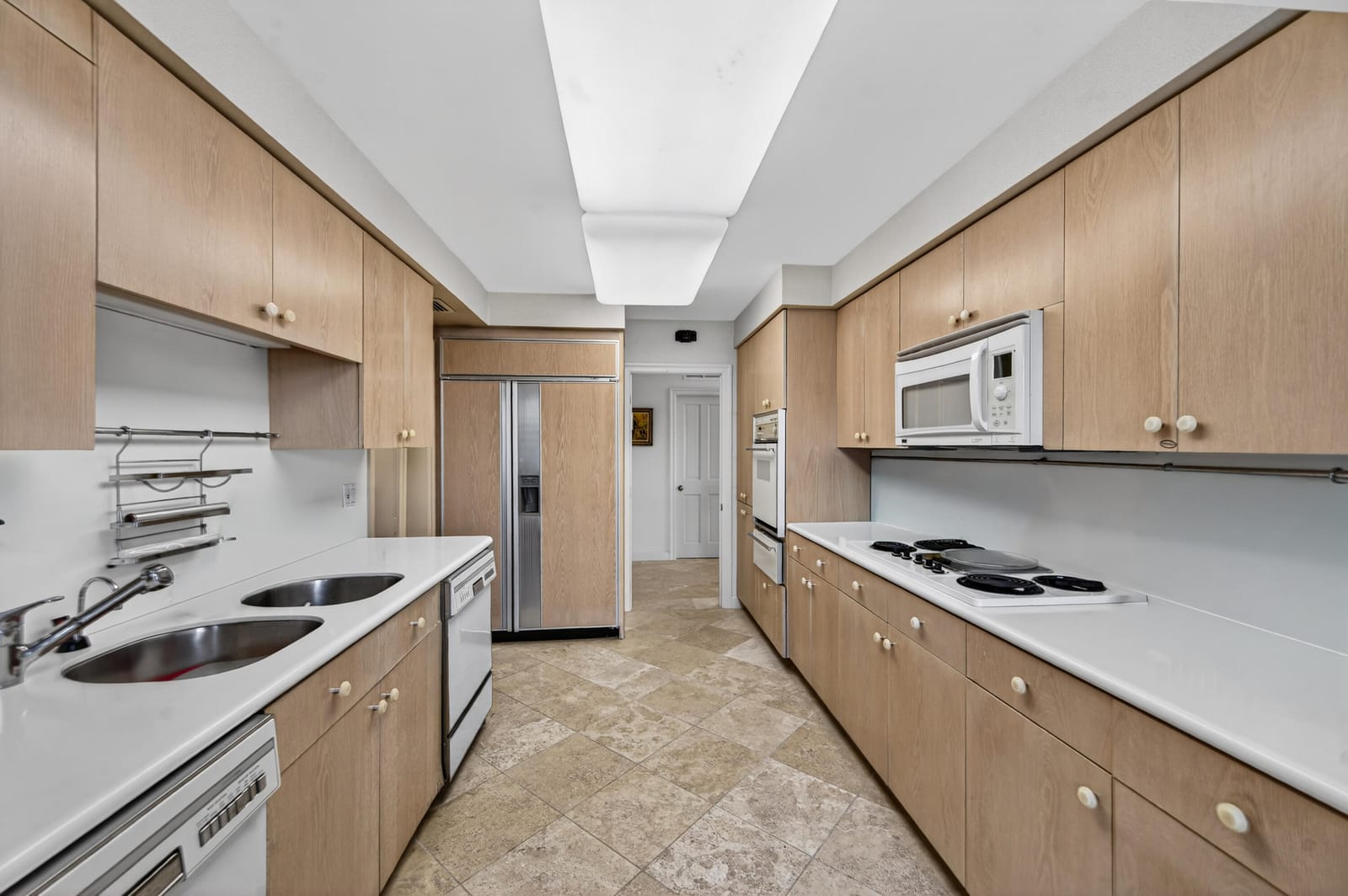 5500 Collins Avenue 302, Miami Beach, FL 33140 photo 10