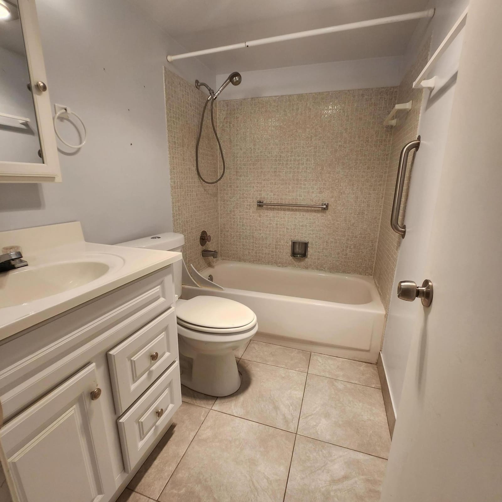 643 Durham W, Deerfield Beach, FL 33442 photo 10