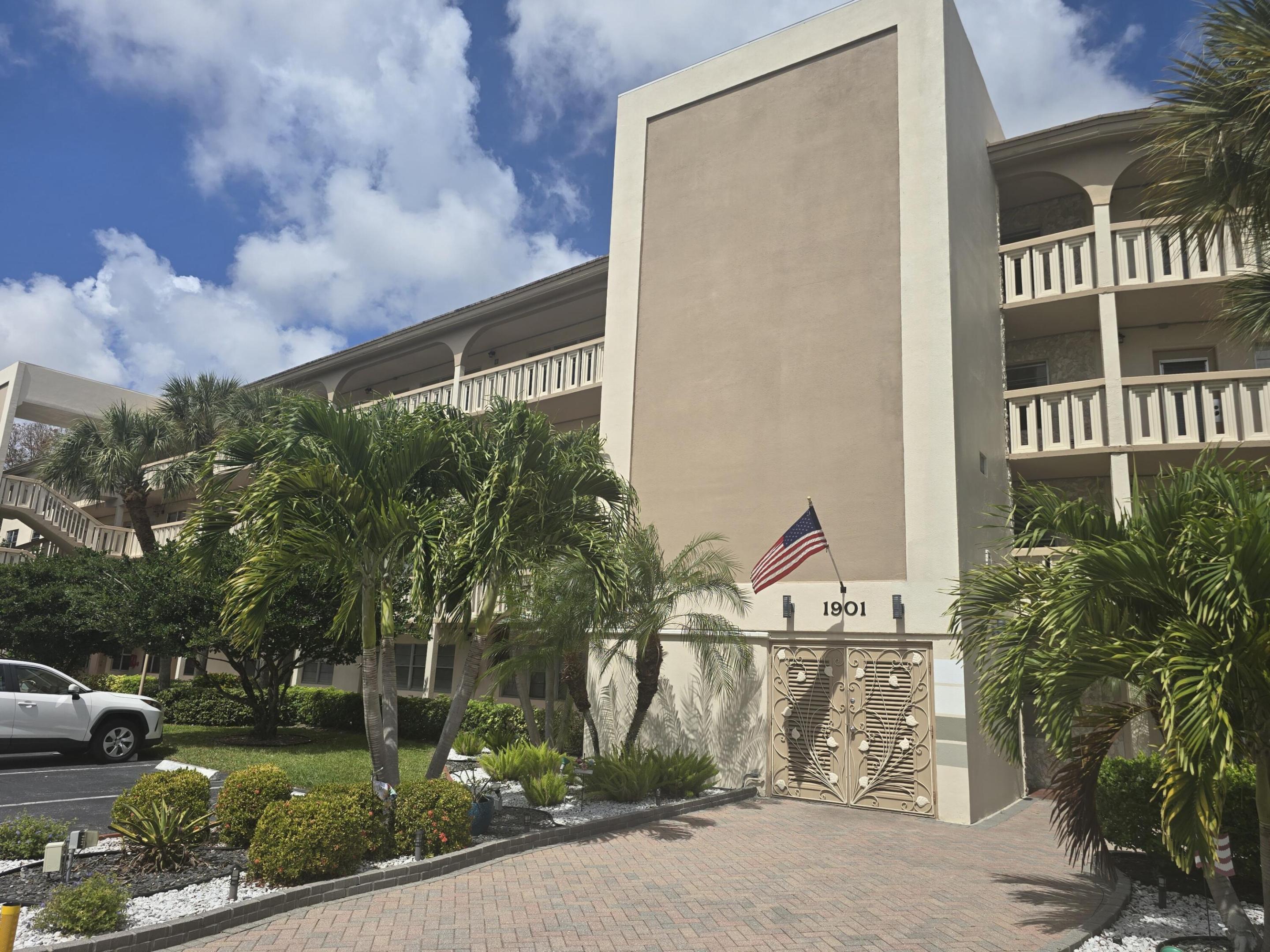 1901 Bermuda Circle M1, Coconut Creek, FL 33066, Coconut Creek
