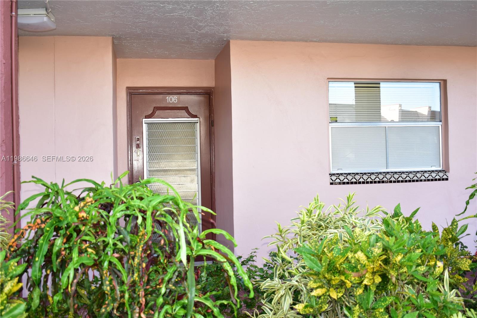 9561 Sunrise Lakes Boulevard 106, Sunrise, FL 33322, Sunrise