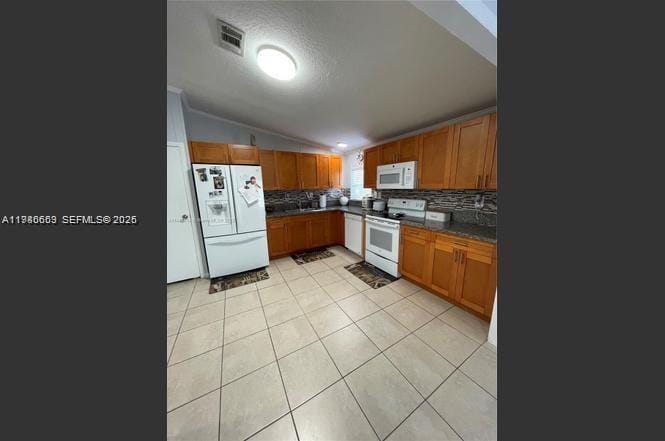 19800 SW 180 Th Avenue LOT 588 — photo 2