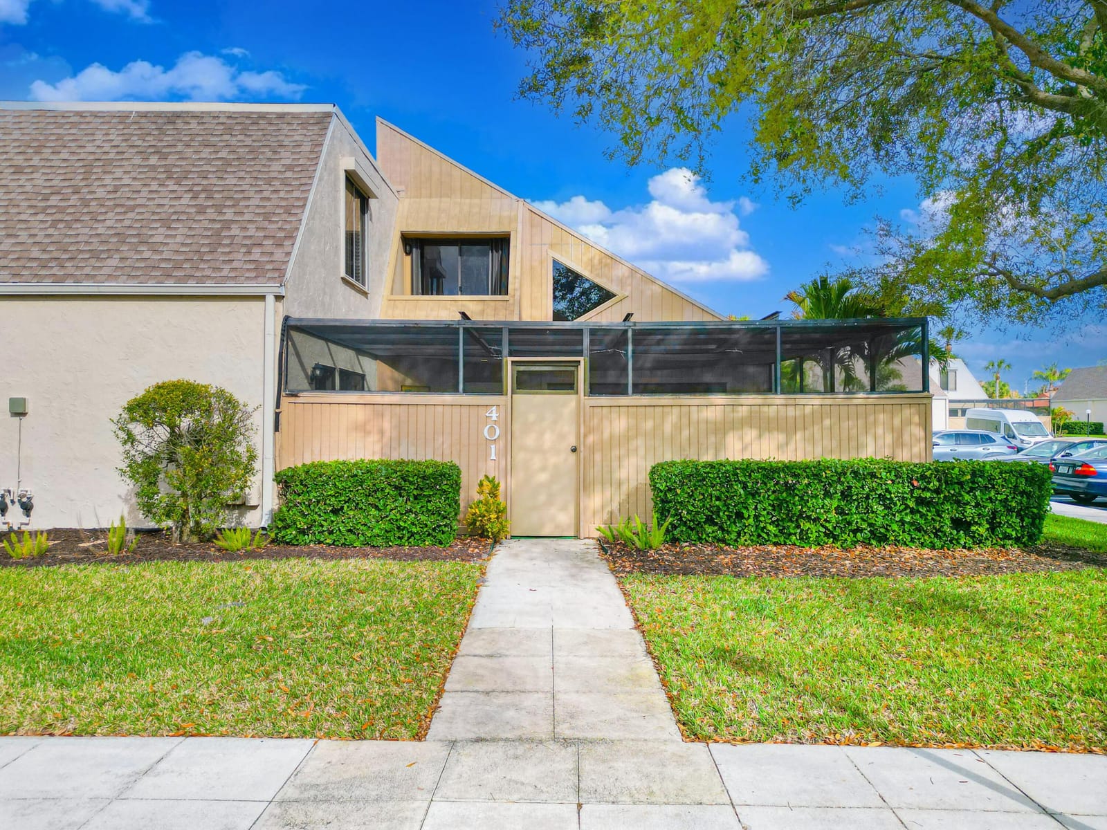 1100 SE Mitchell Avenue 401, Port St. Lucie, FL 34952 photo 2