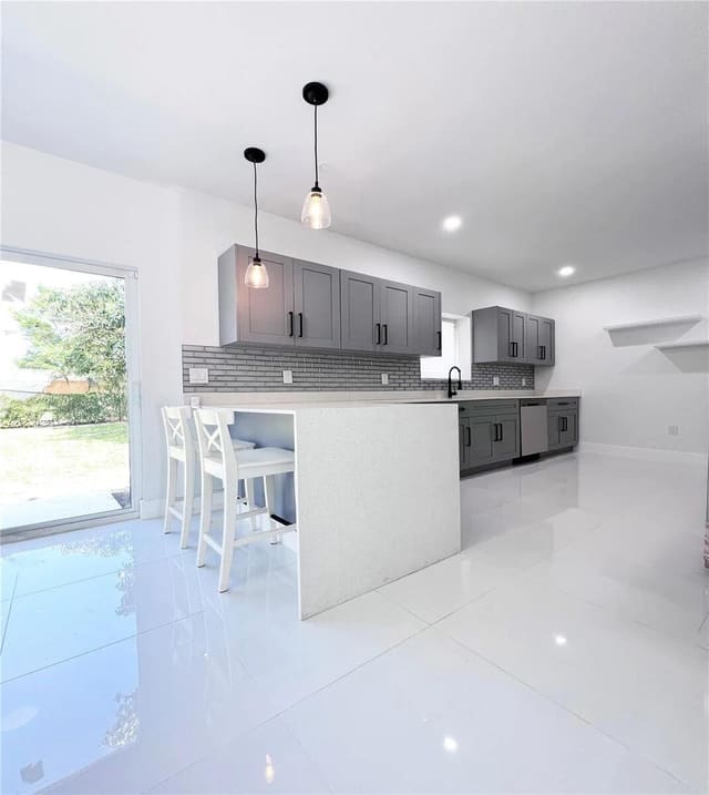 730 Alabama Avenue, Fort Lauderdale, FL 33312