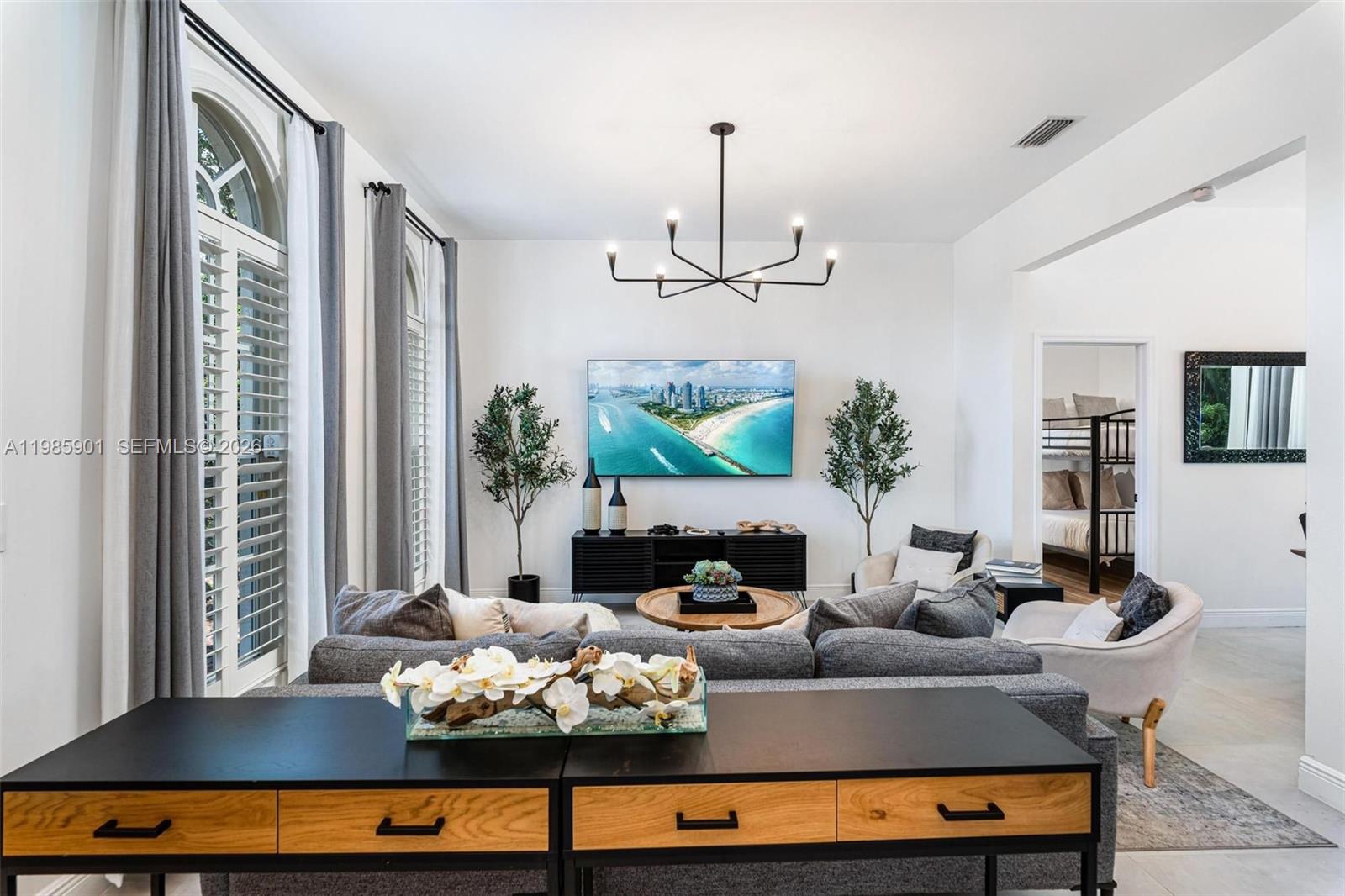 5100 NW 76th Place — photo 10