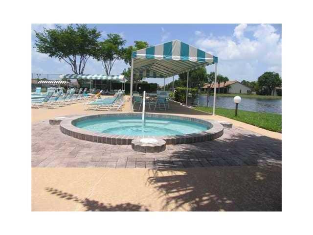7831 Willow Spring Drive 526, Lake Worth, FL 33467 photo 20