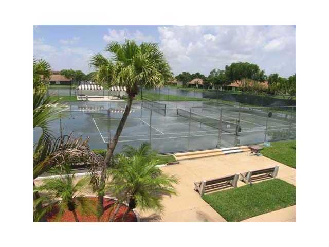 7831 Willow Spring Drive 526, Lake Worth, FL 33467 photo 22