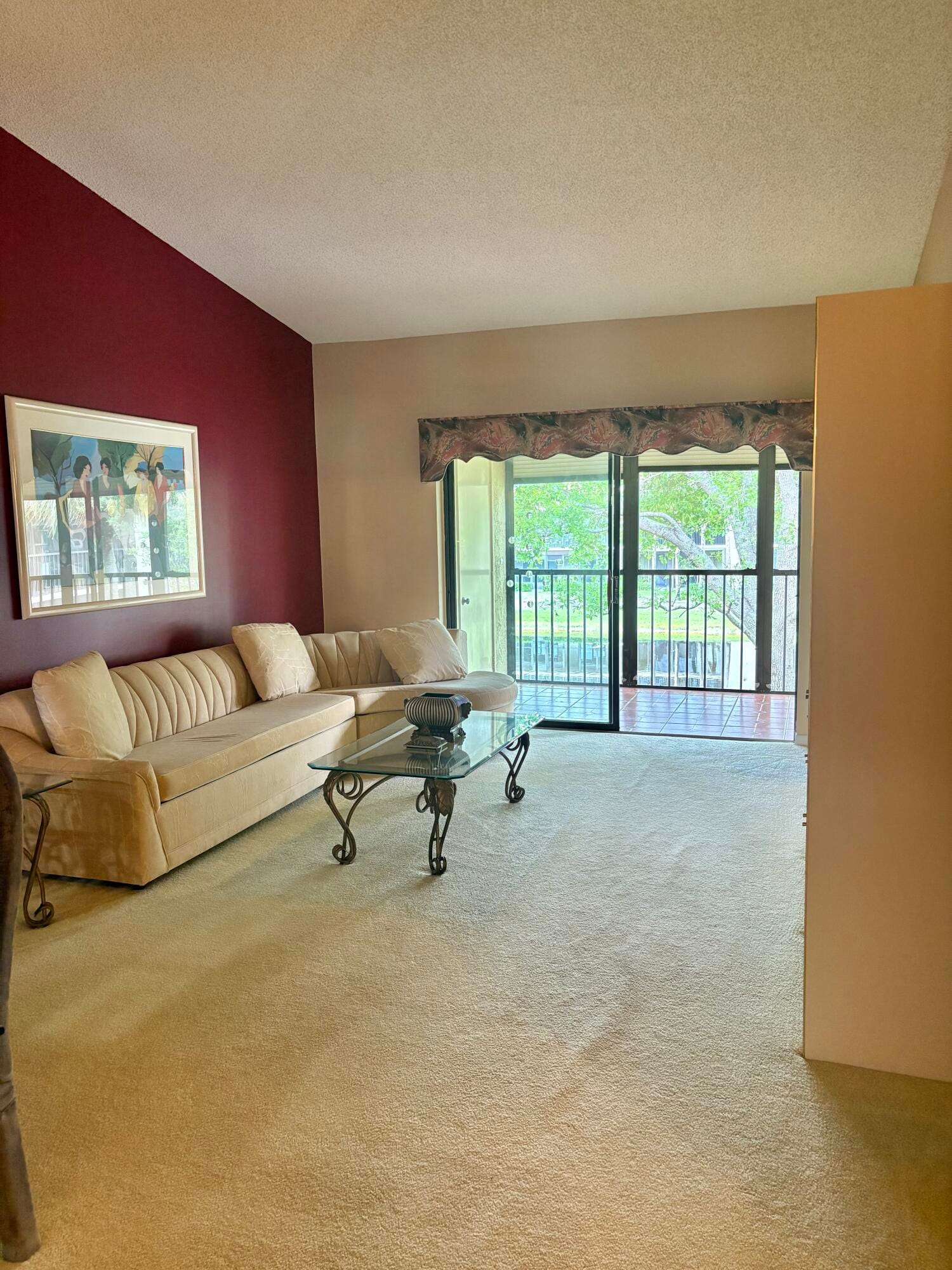 7831 Willow Spring Drive 526 — photo 6