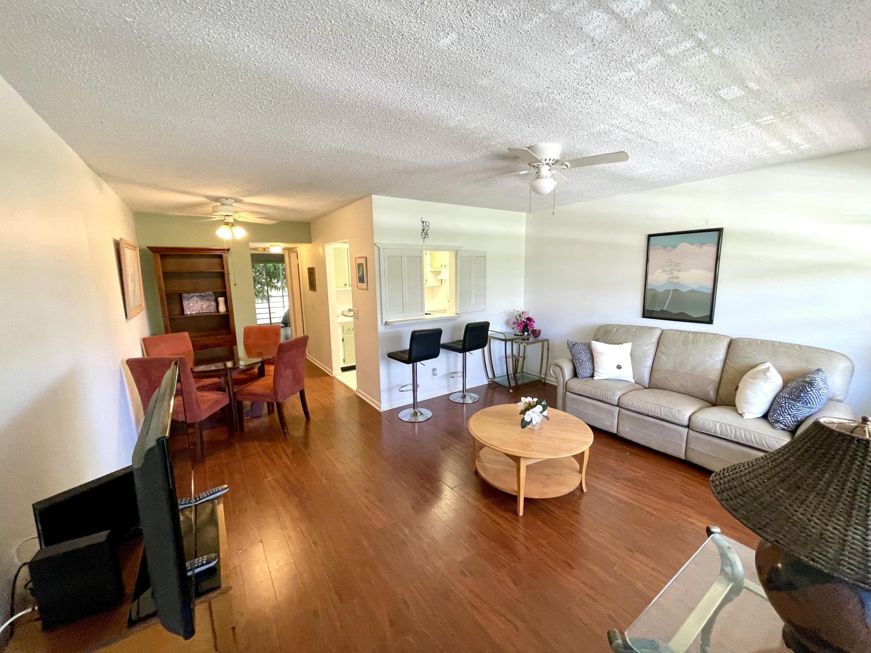201 Canterbury I, West Palm Beach, FL 33417, West Palm Beach