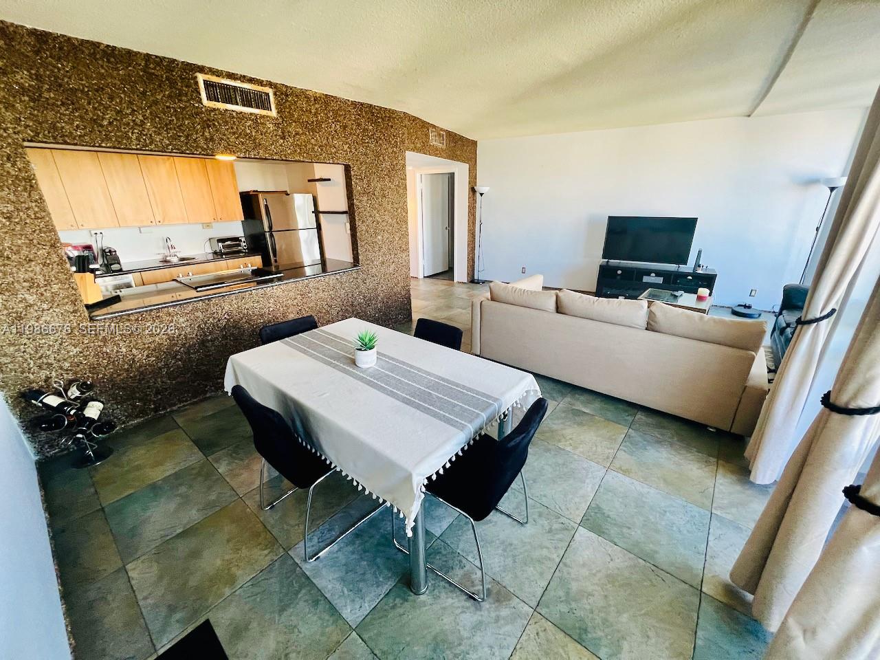 900 Bay Drive 411, Miami Beach, FL 33141, Miami Beach
