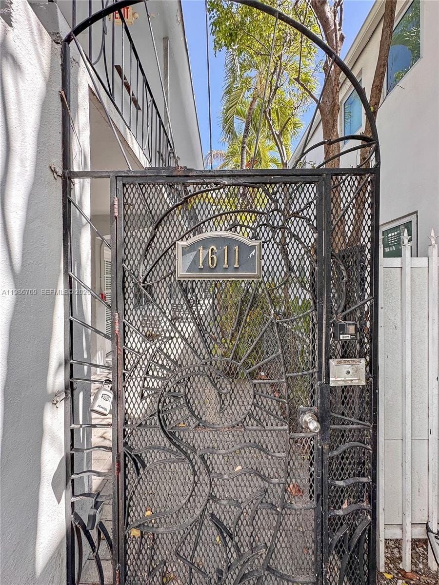 1611 W Ave 9 9, Miami Beach, FL 33139 photo 23