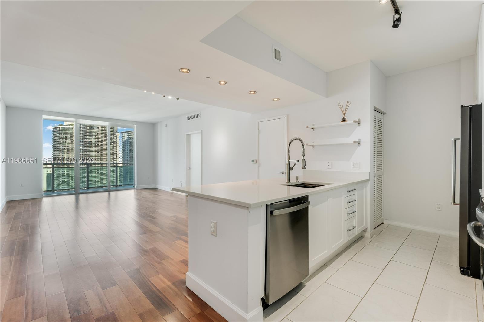 951 Brickell Avenue 3607, Miami, FL 33131, Miami