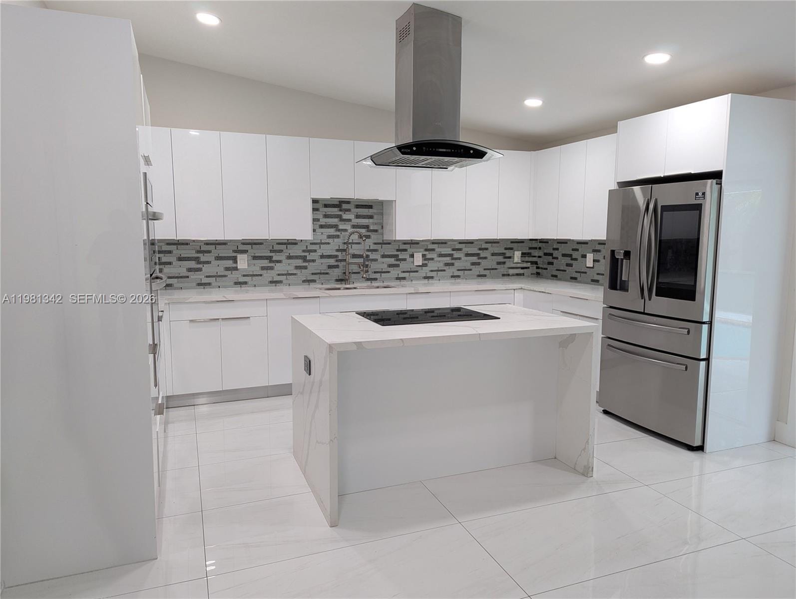13925 SW 158th Terrace, Miami, FL 33177 photo 5