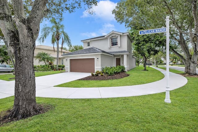 4907 Pelican Manor, Coconut Creek, FL 33073